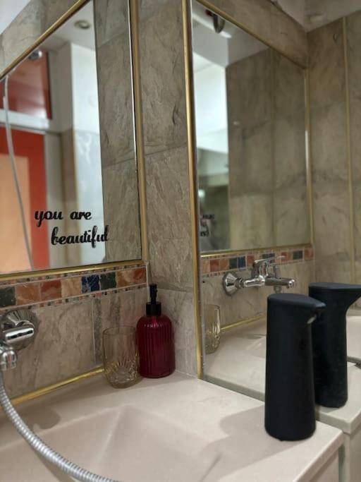 Deluxe Plovdiv Apartment Екстериор снимка