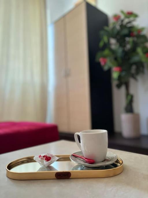 Deluxe Plovdiv Apartment Екстериор снимка